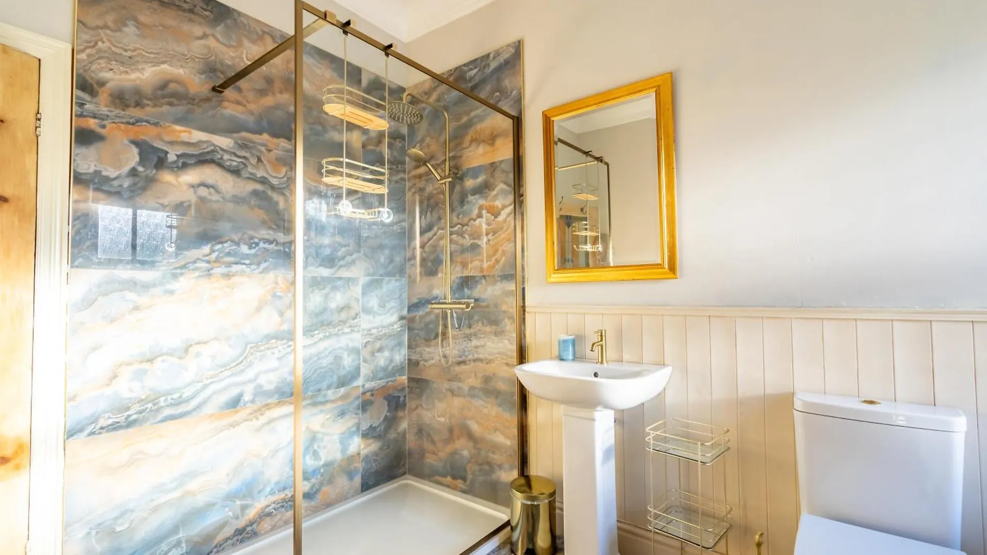 Villa 32 White Cross Road York